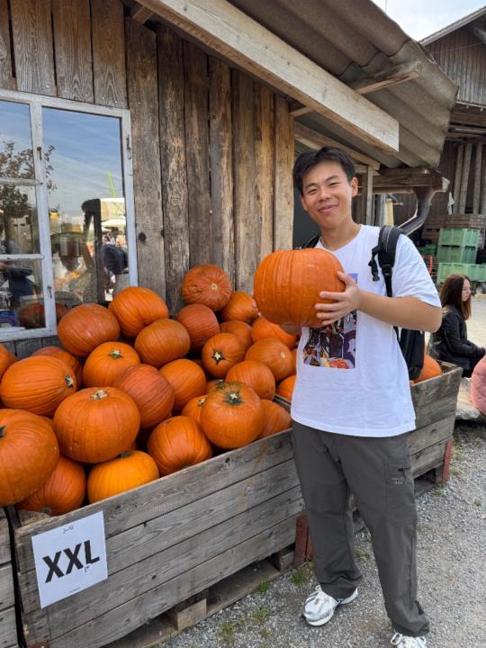 Chuang Hembo