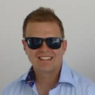 Simon Williams