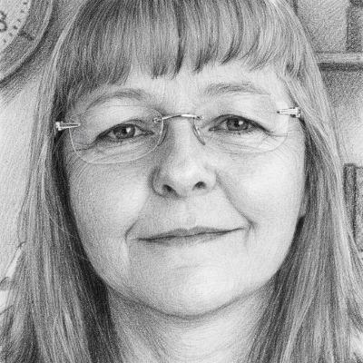Lisa Edwards