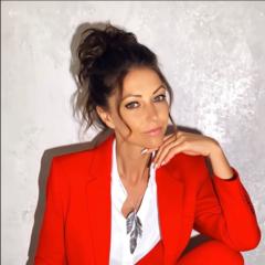 Nikki Donald