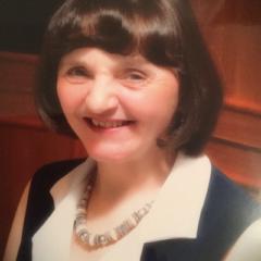 Valerie White