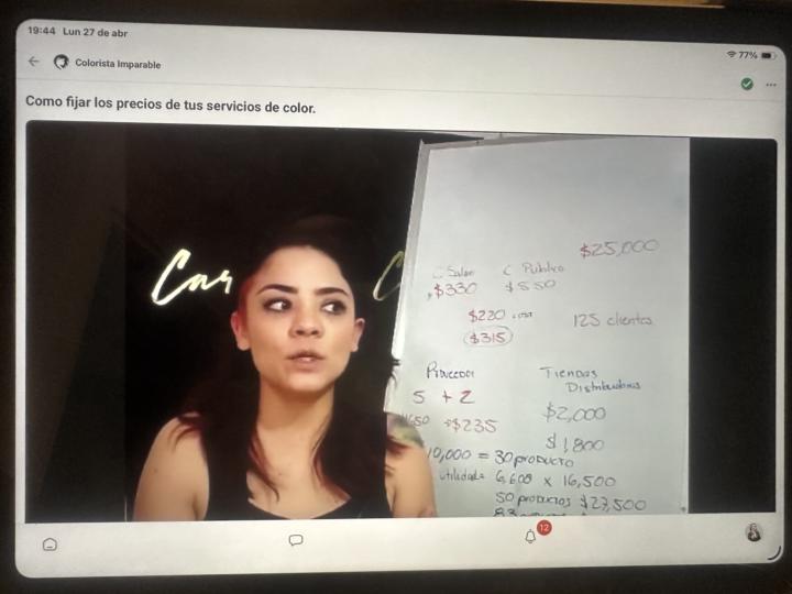 Cómo fijar los precios de tu servicio de color 
