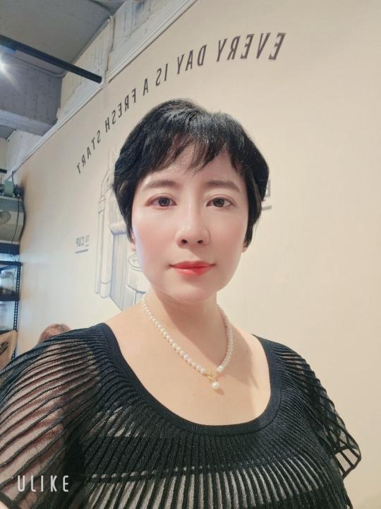 Venya Huang