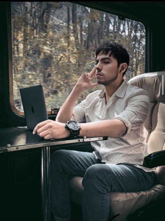 Carlos Nuñez del Prado