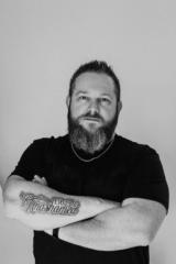 Anthony Curnutt