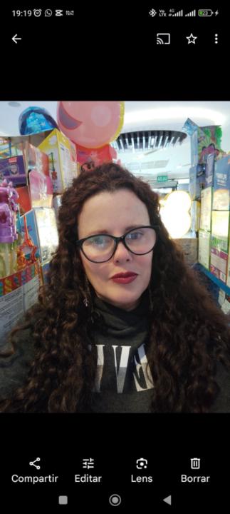 Betsy del Valle Mora