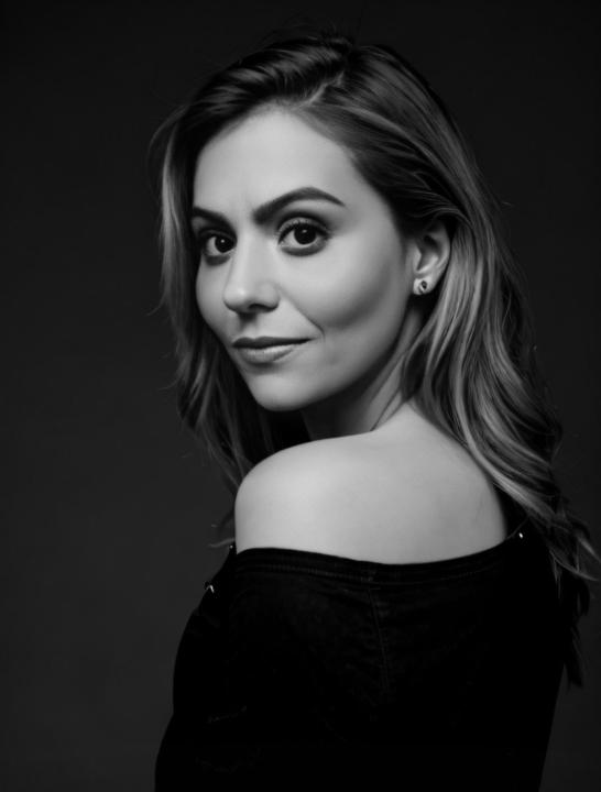 Angela Lahay