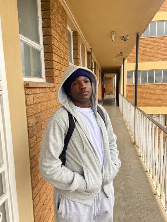 Ofentse Oliphant