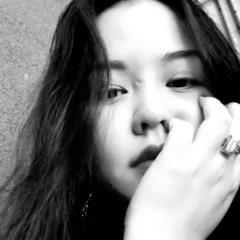 Hằng Phạm