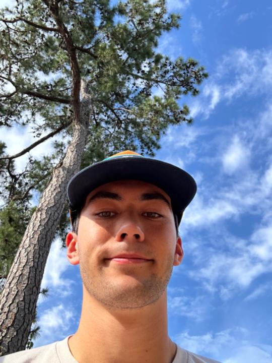 Jadon Le