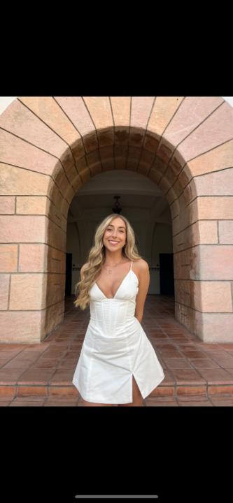 Samantha Delio