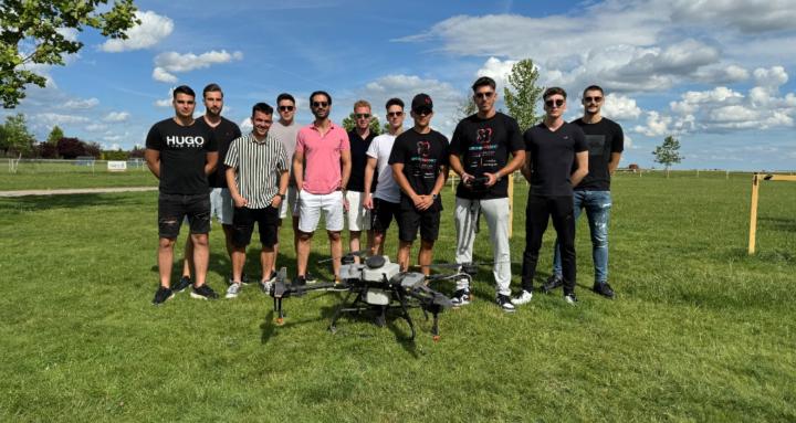 Dronelit🚀