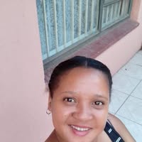 Devinia Carelse