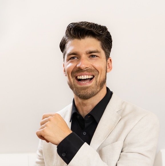 Darius Mora