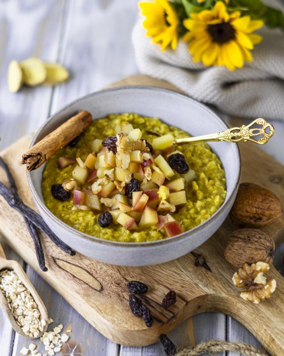 Schritt 5- Würze: Kurkuma Porridge 💛