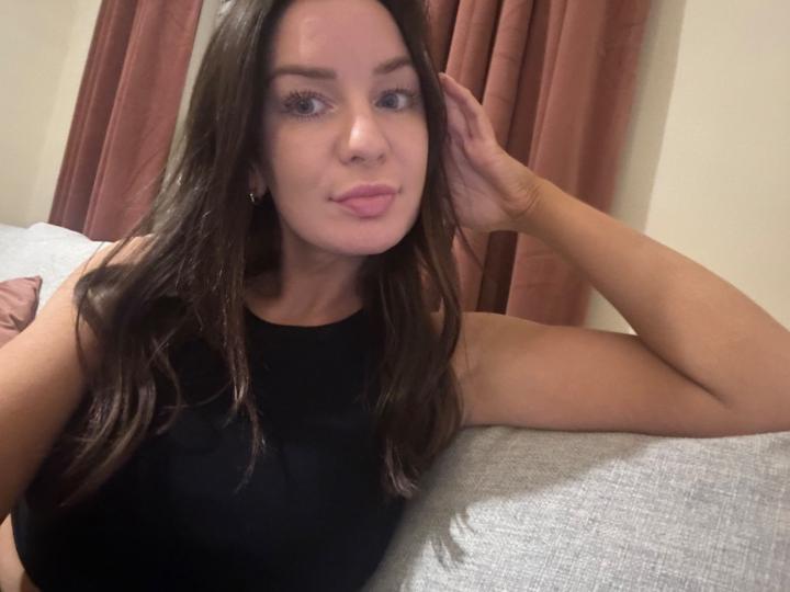 Hollie Lambert