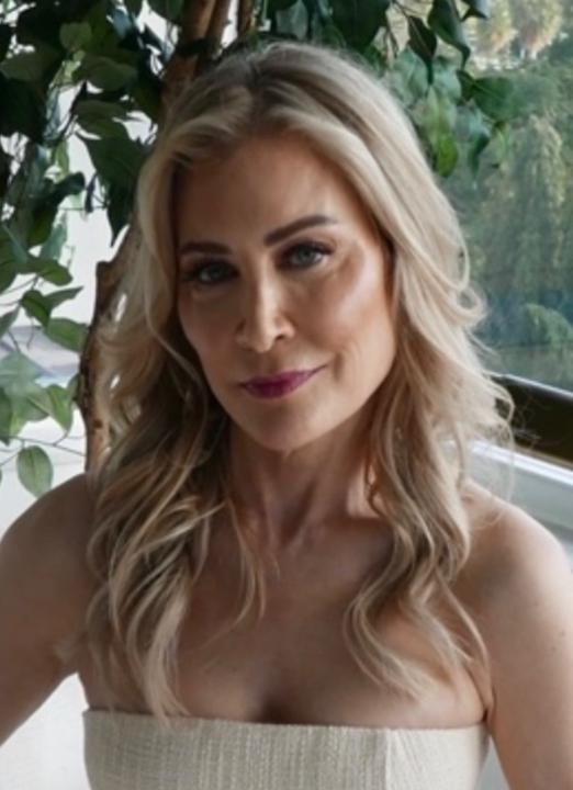 Deena Seltzer