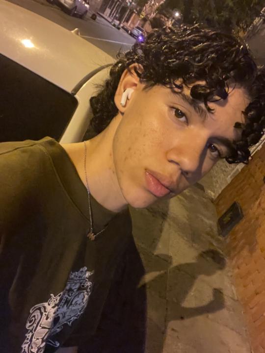 Daniel Yela