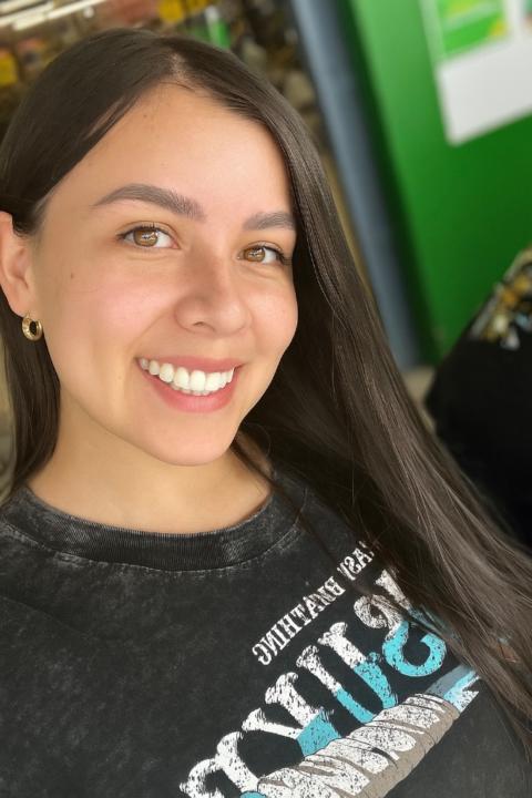 Laura Pineda