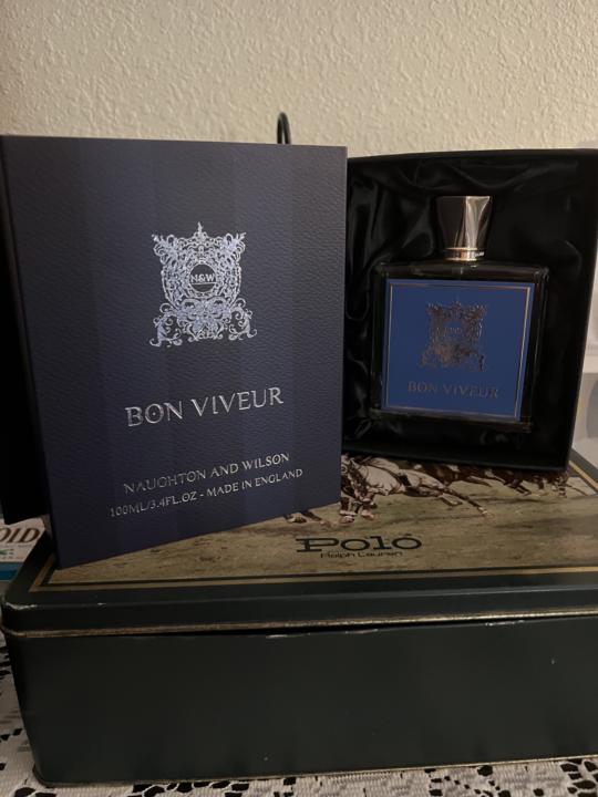 What a Gentleman Smells Like 