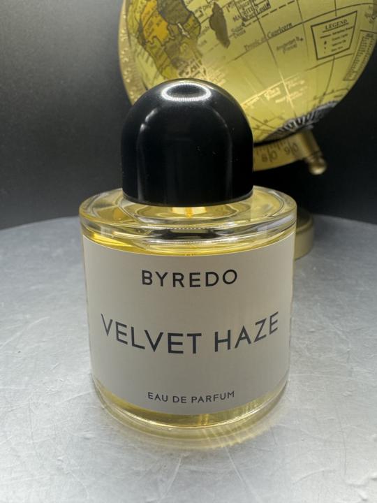 Pillow Scent: Byredo Velvet Haze edp