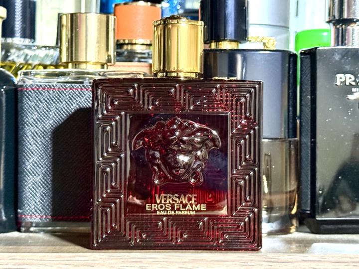 Premiering Versace Eros Flame