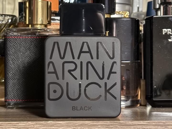 Premiering Mandarina Duck Black