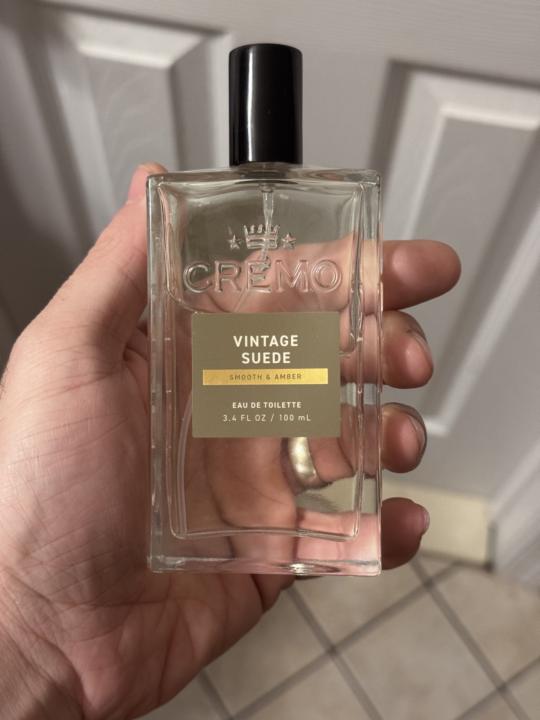 Vintage suede // Cremo 