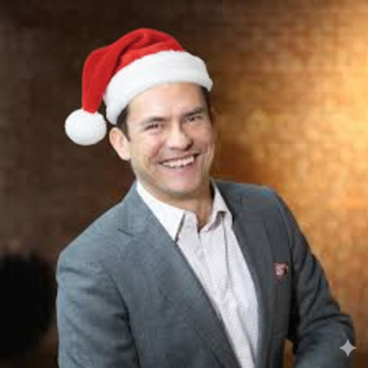 THE BROTHERHOOD CHRISTMAS GIVEAWAY: If Antonio played Santa...