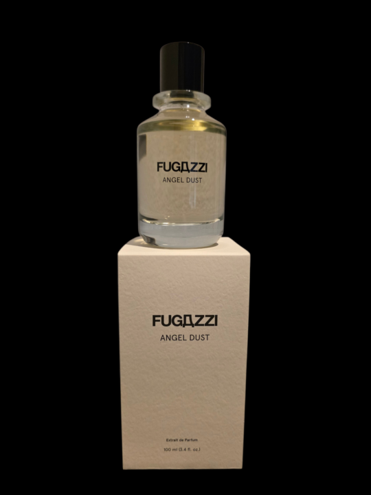 Angel Dust Extrait De Parfum by Fugazzi review 