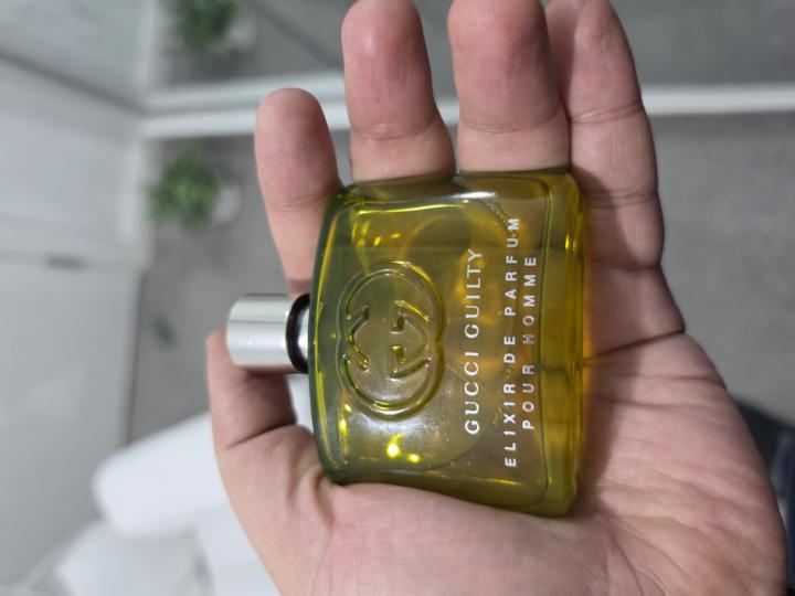 Gucci guilty elixir 