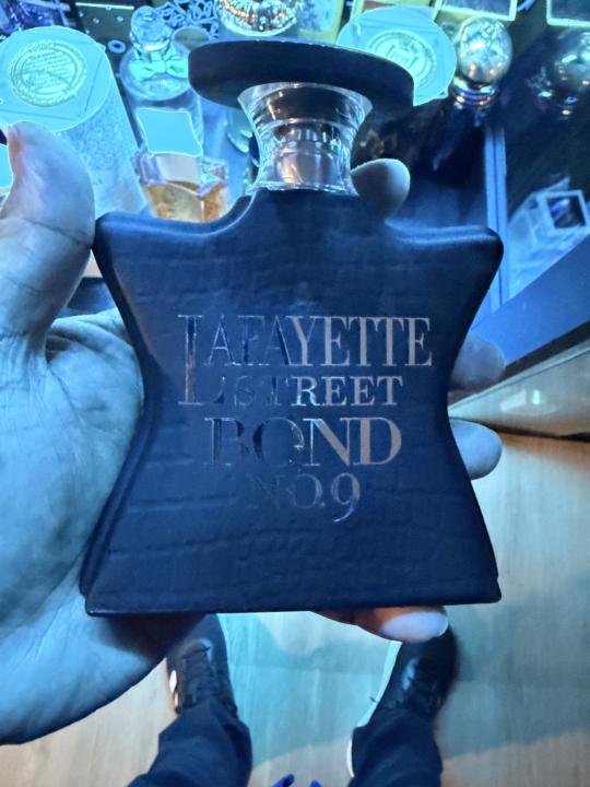 Old scent New Job, 