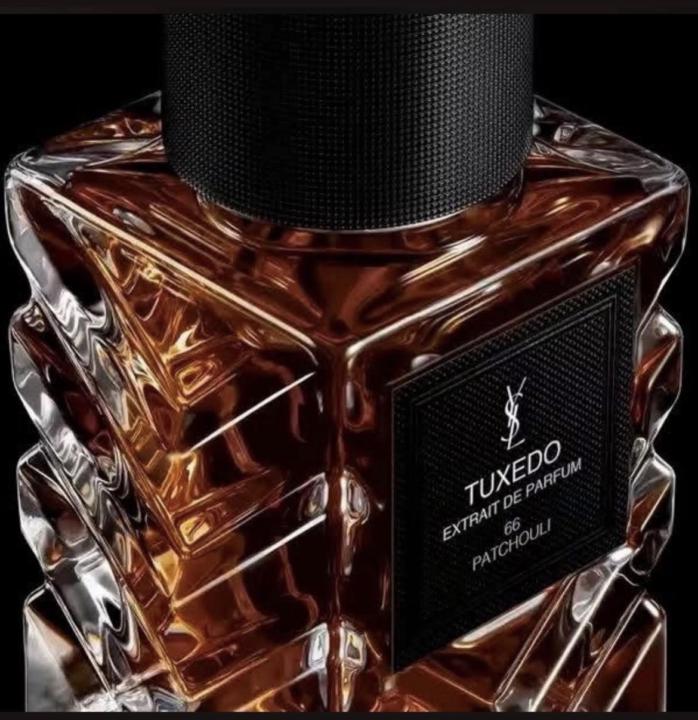 New Tuxedo, Extrait! 