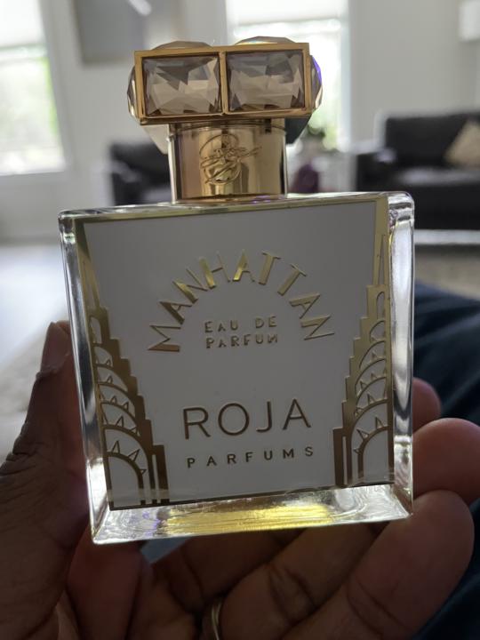 Roja Manhattan 
