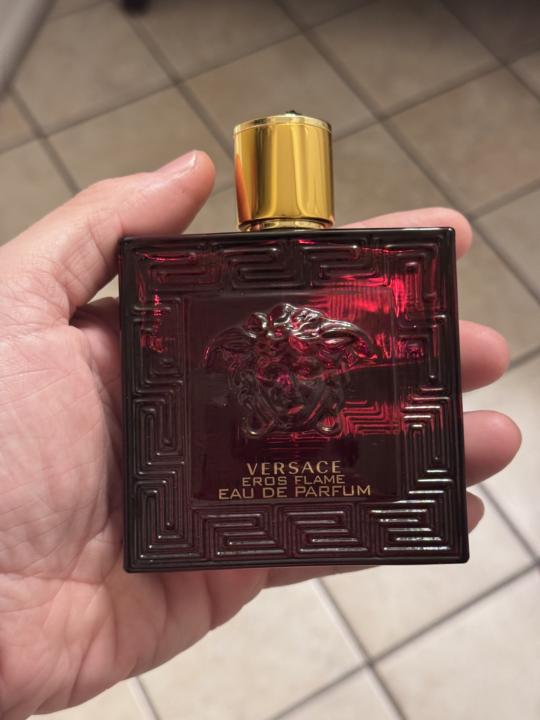 Eros flame // Versace 