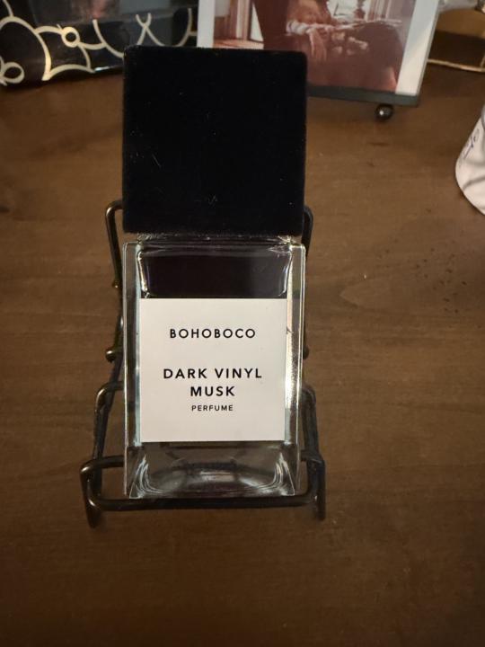 Dark Vinyl Musk