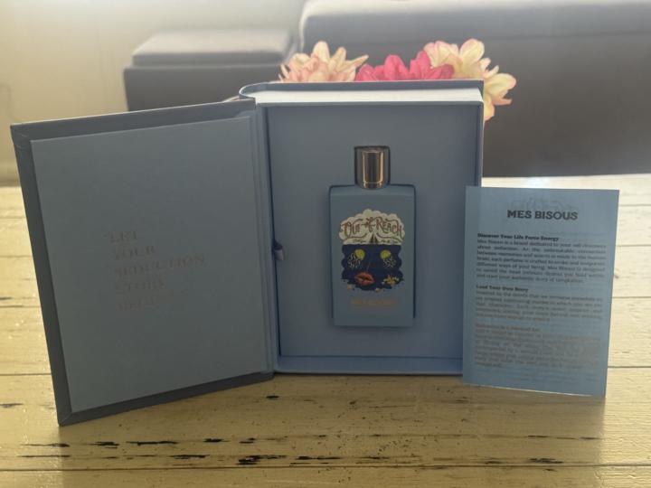 SOTD: Mes Bisous Out of Reach