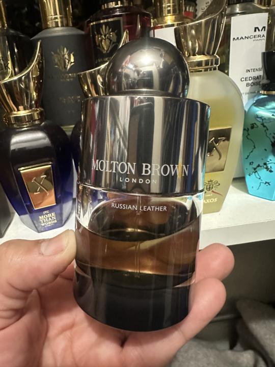 SOTD – Russian Leather EDT by Molten Brown