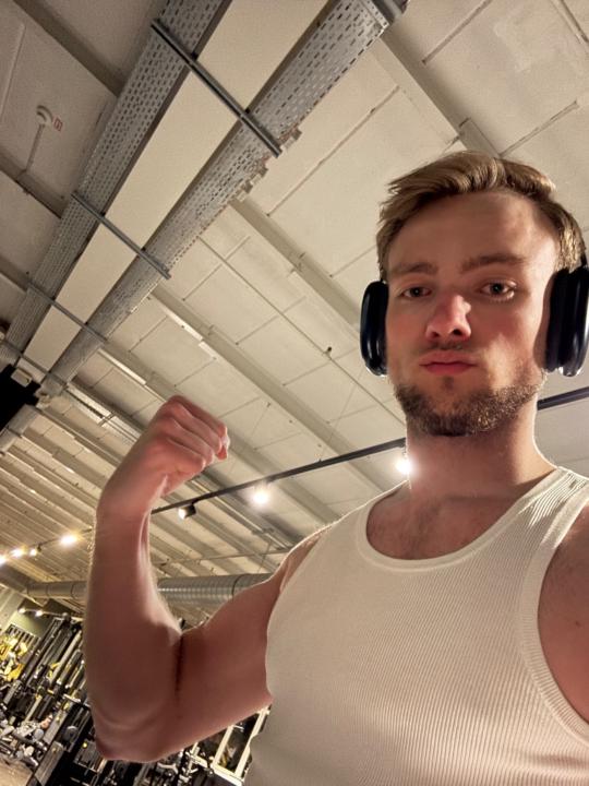 Marek Neumann