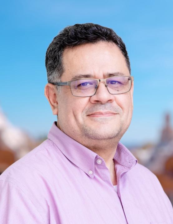 Alvaro Retana