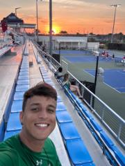 Gustavo Cruz