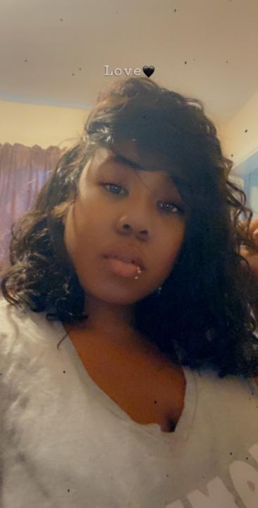 Keyerra Bailey-Mangruem