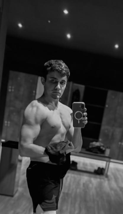 Daniel Bakhshi
