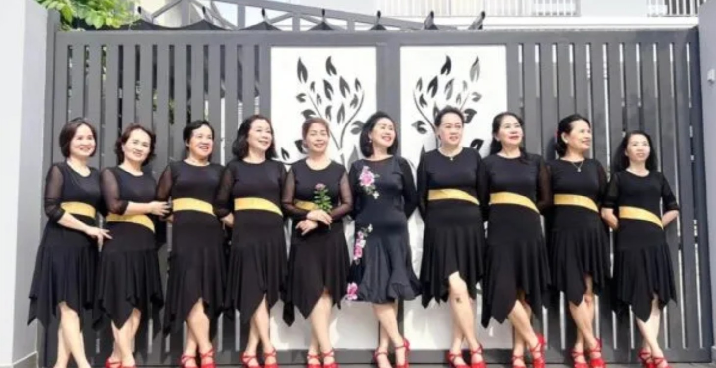 Khoá Học Vui Cùng Line Dance