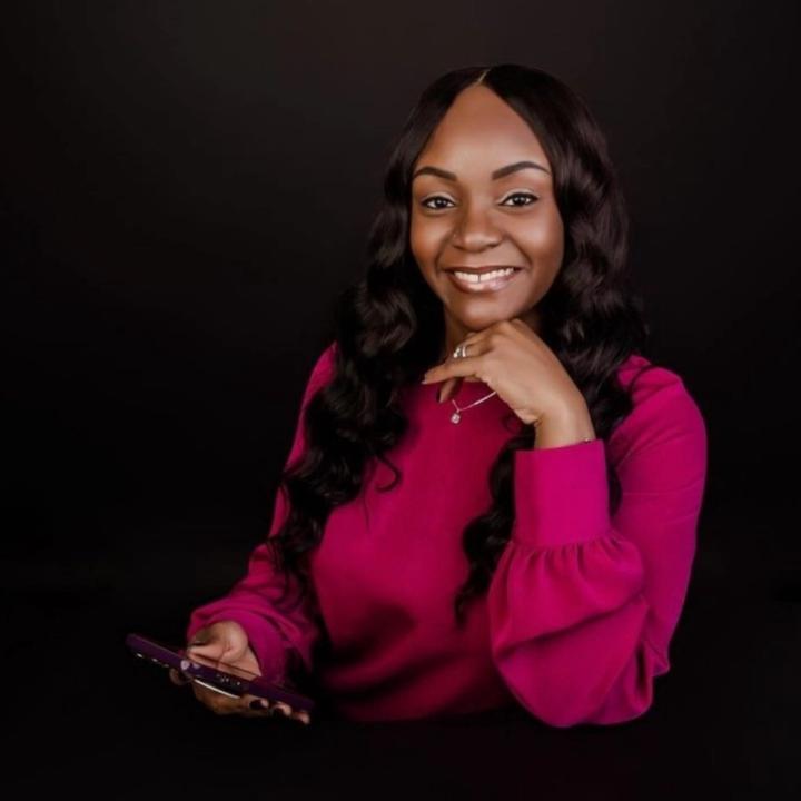 Niecie West