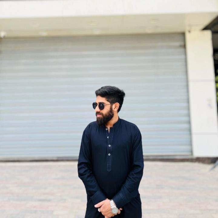 Muneeb Shykh