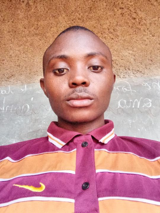 Ndikumwenayo Elie