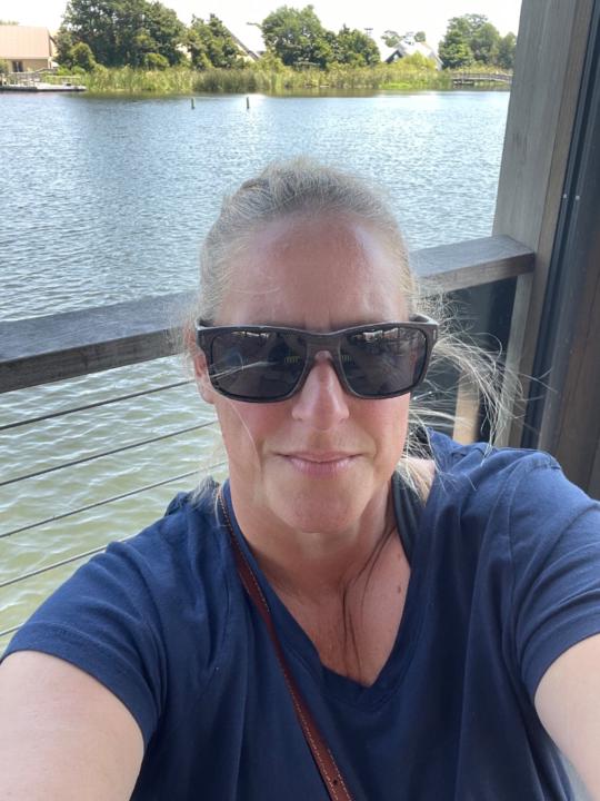 Dena Mutz