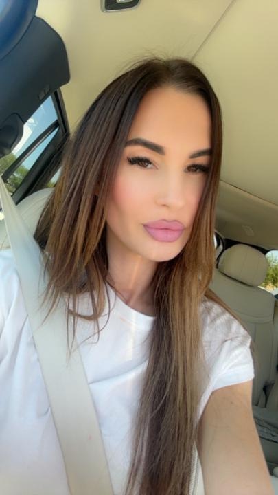 Alina Renteria