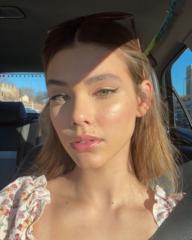 Laneya Grace